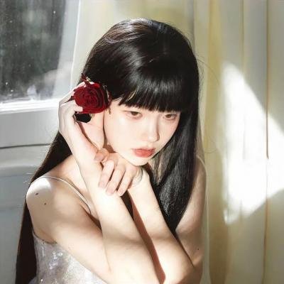 他夏天住在楼下